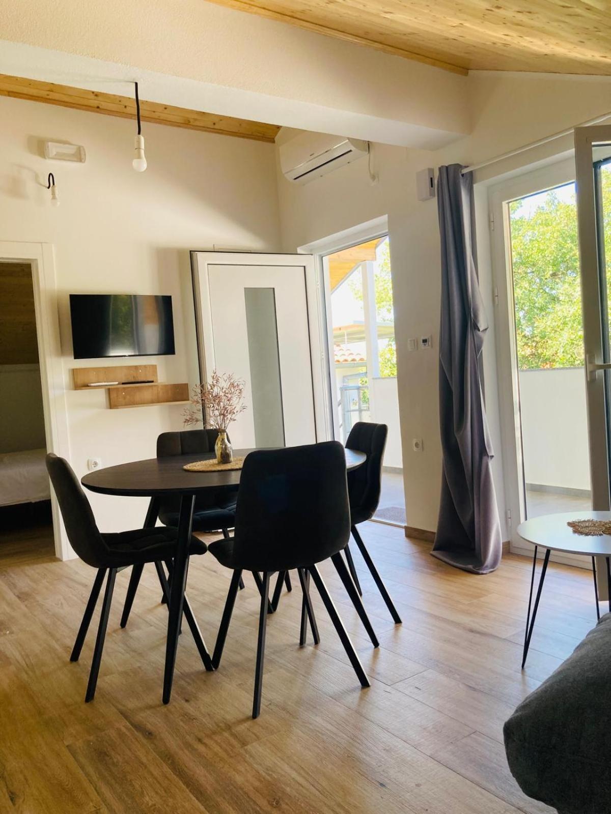 Apartment Mrkic Biograd Na Moru Extérieur photo