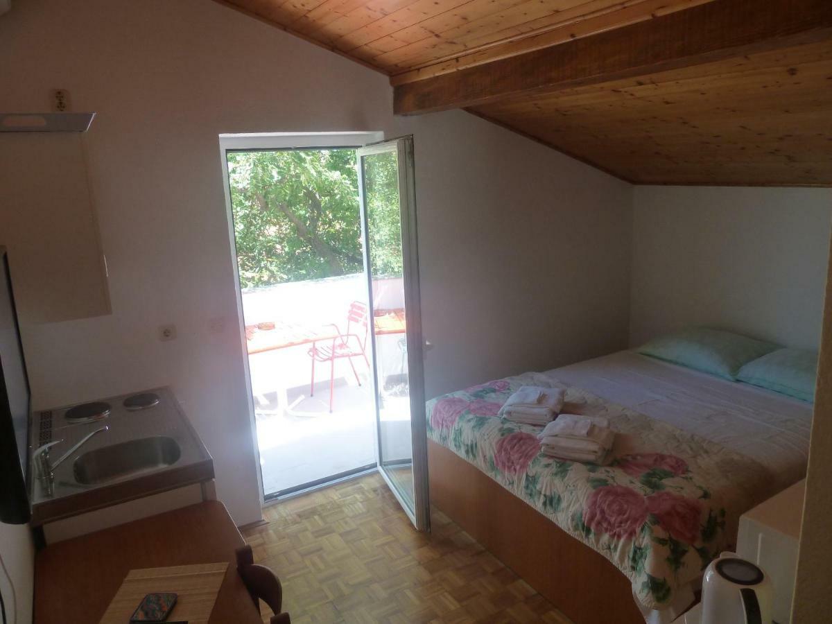 Apartment Mrkic Biograd Na Moru Extérieur photo