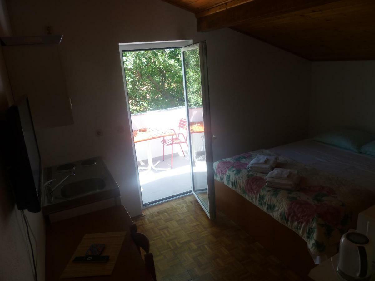 Apartment Mrkic Biograd Na Moru Extérieur photo